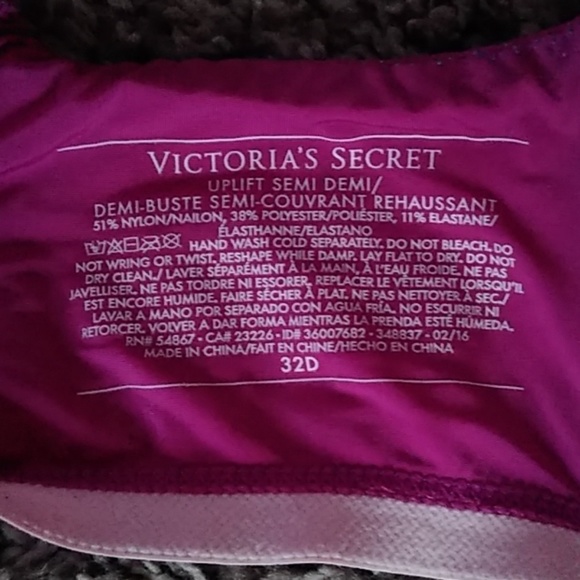 Bra - Picture 2 of 3